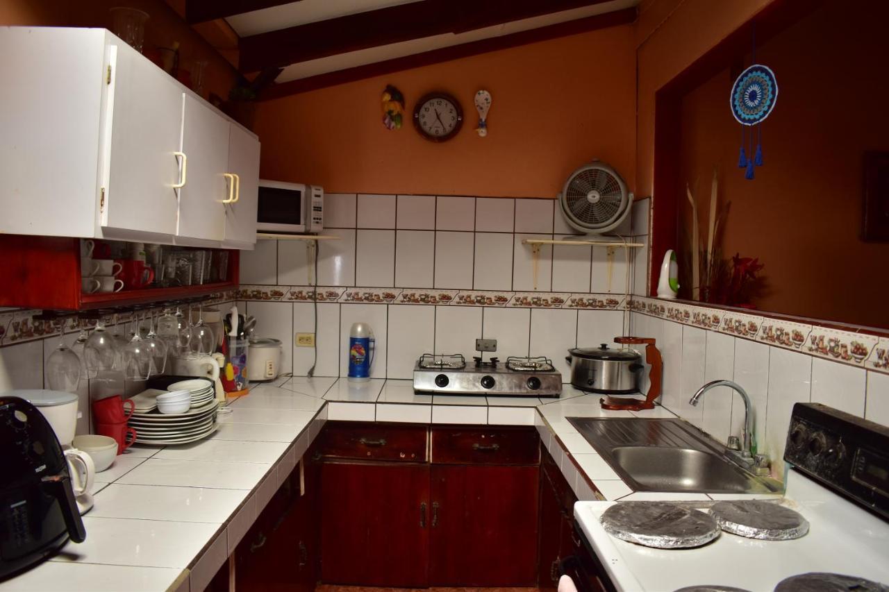 Casa Quepos 호텔 외부 사진