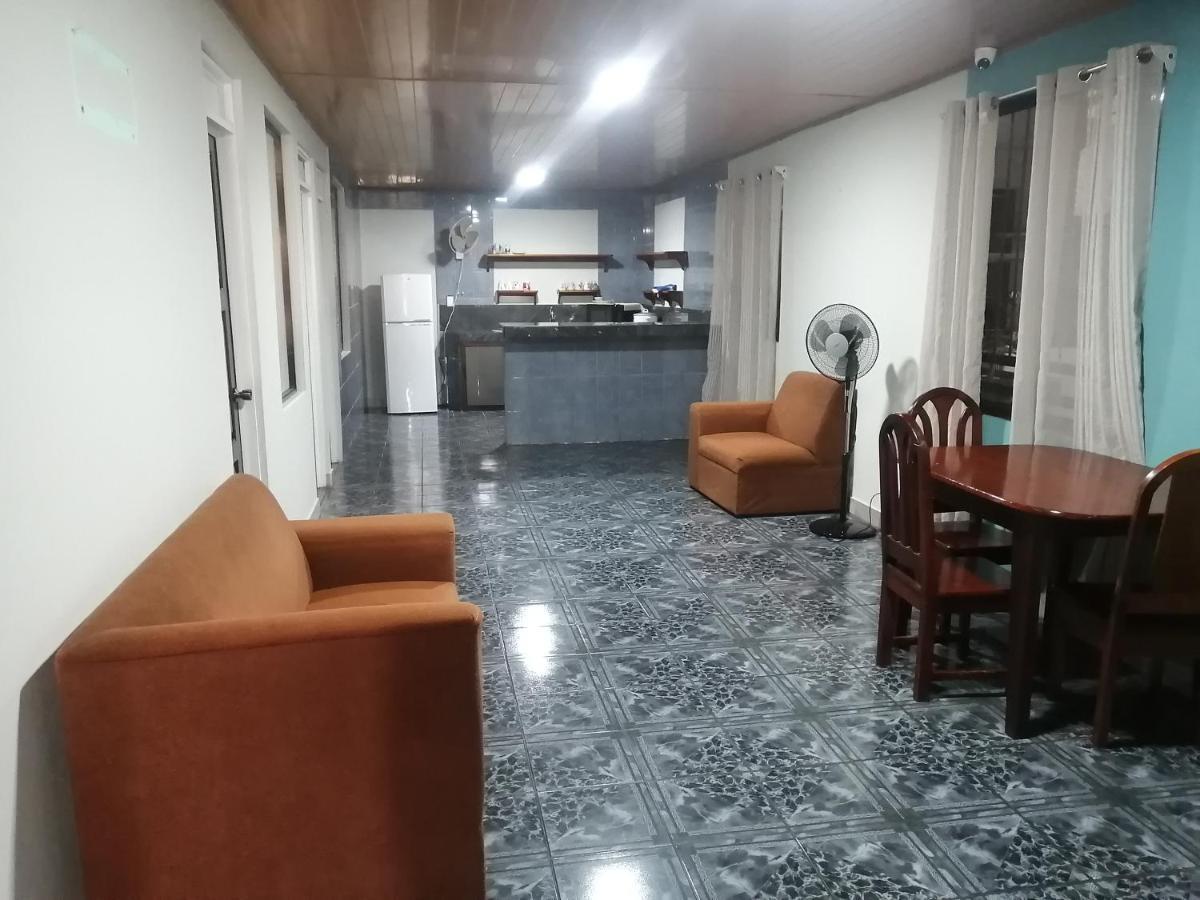 Casa Quepos 호텔 외부 사진